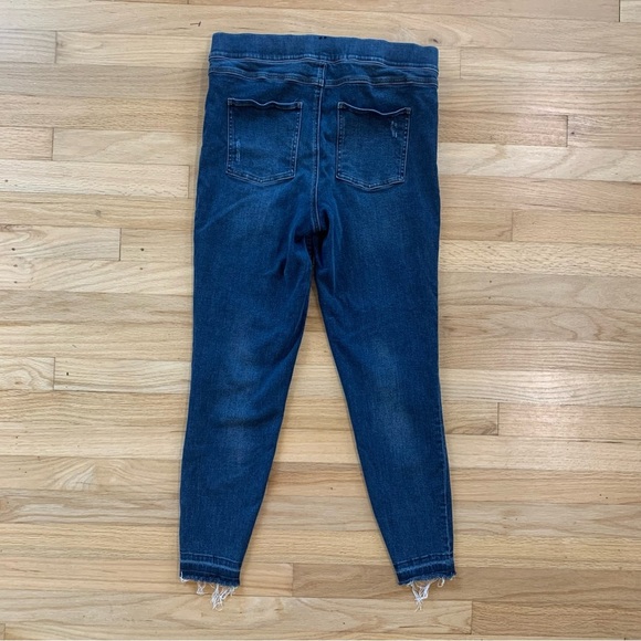 Women's Spanx Distressed Skinny Jeans Dark Wash Raw Hem Ankle Length Size XL - Picture 9 of 13